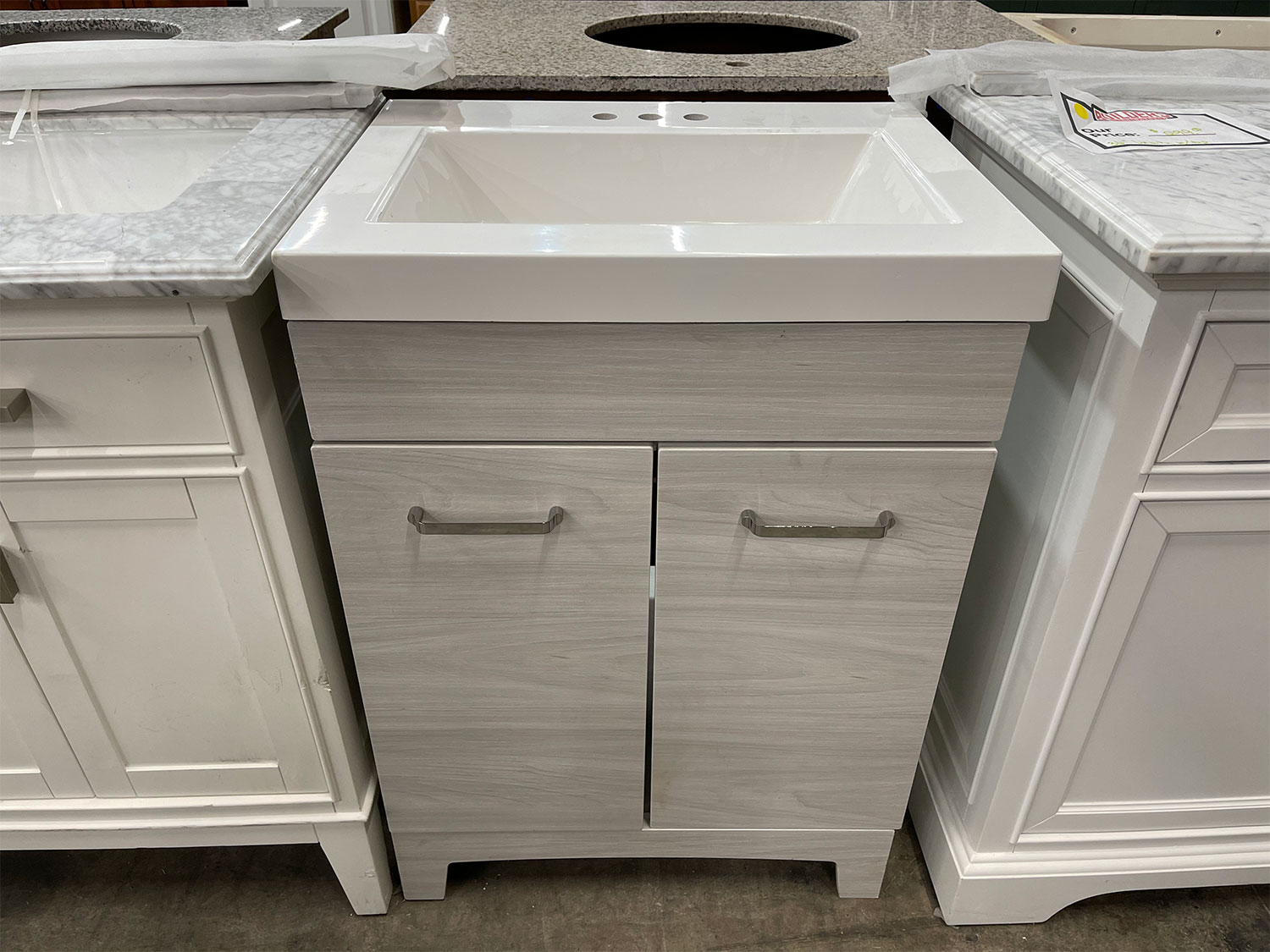 24 Inch Vanities - Builders Liquidators